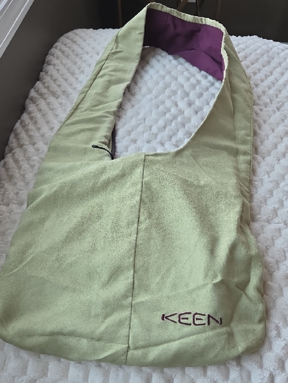 Keen Purple Sling Bag/ Light Green Suede REVERSABLE! - Picture 5 of 6